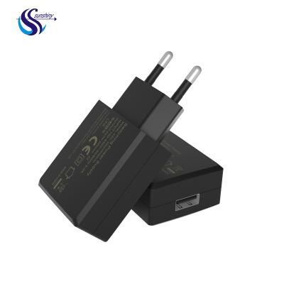 China Small Casing 1 Cell Phone CE Certificate USB Port Wall Charger UK Plug 5v 1a 2a for sale