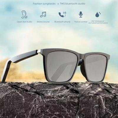 China Smart Dual Directional Vibraphone Speaker Dual Audio Glasses 5.0 Listening Songs And Talking Wireless Glasses Polarized Sunglasses for sale