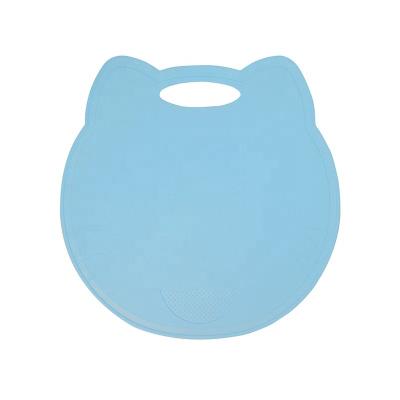 China Viable Cat Antimicrobial Cutting Board Plastic Chopper with Garlic Function Handle Grinding Handle Good for sale