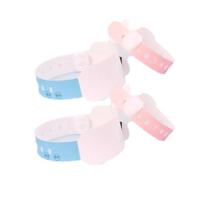 China Hospital Patient Disposable Handwriting Information PVC Super Soft Plastic Medical ID Wristband For Newborn Baby for sale