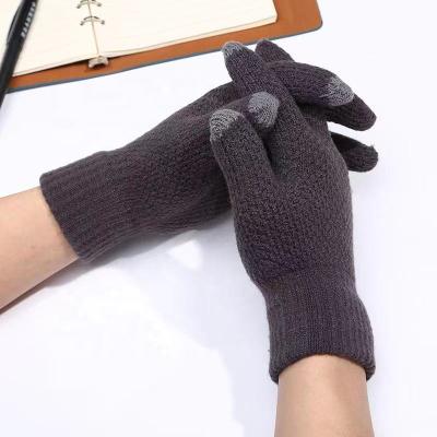 China Simple Warm Sale Winter Warm Acrylic Wool Knitted Gloves Touch Screen Unisex Gloves for sale