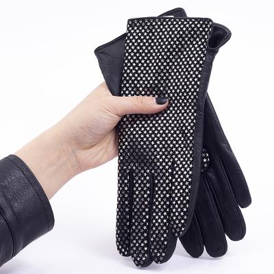 China Simple Fashion Embossed Genuine Leather Gloves For Women Outdoor Driving Leather Gloves for sale