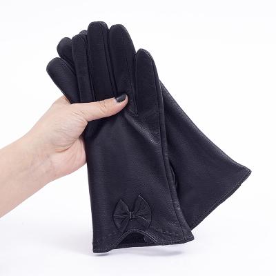 China Factory Direct Classic Lady Plain Elegant Bow Knot Decor Leather Gloves Winter Gloves For Women for sale