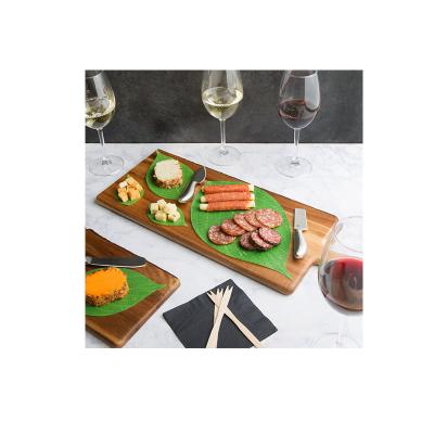 China Sustainable Cutting Board Capable Of Cutting Fruit Vegetable Bread And Wooden Pallet Serving Board Cutting Plate for sale