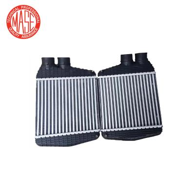 China car radiator for maserati 2015 2016 2017 2018 2019 670035635 670035636 Ghibli Levante Ghibli Quattroporte 2014 intercooler for sale