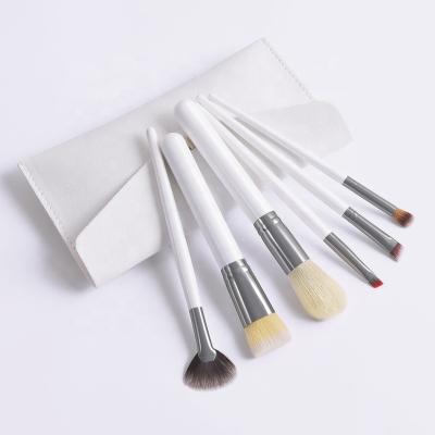 China Angular Blush 2021 Hot Sale Concealer Brush Mini Blended Brush Unique Foundation Eyeshadow Makeup Brushes Custom Private Label for sale