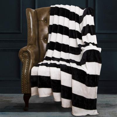 China Lingthweight and stripes black and white flannel throw blanket super soft and classic comfy 100% polyester warm for sale