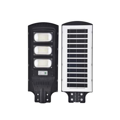 China ROAD 150W Super Bright Outdoor Waterproof IP67 LED Streetlight Integrated All In One Solar Street Light for sale