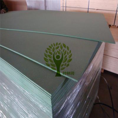 China Yelintong HMR MDF Board Green Color E2 Moisture Proof High Quality Glue for sale