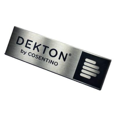 China Metal Etched Logo Tag Stainless Steel Label Nameplate Laser Etched Metal Label Nameplate Badge for sale