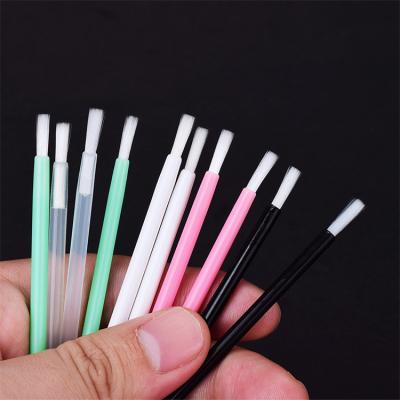 China Wholesale Price Disposable Cosmetic Colored Handle Mini Nylon Hair Disposable Lip Brush for sale