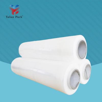 China 16 Years Factory 23 Mic Stretch Film LLDPE Moisture Proof Shrink Film for sale