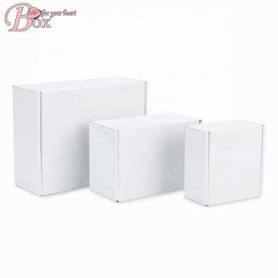 China OEM Handmade Gift Box Recyclable Paper Packaging Customized Mailing Box White Corrugated Mailing Box for sale