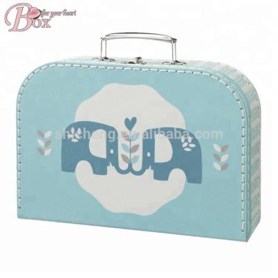 China OEM Handmade Cardboard Home Decoration Gift Suitcase Box Mini Stitching Craft Suitcase Box for sale