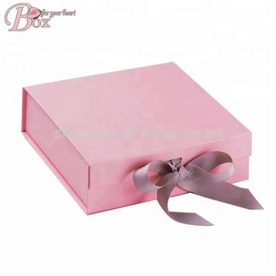 China Handmade High Quality Ribbon Gift Paper File Storage Foldable Magnetic Paper Shape Foldable Book for sale