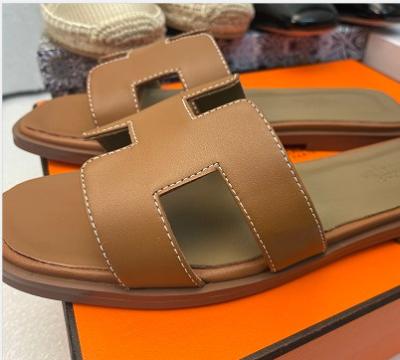 China Hot Selling High Quality High Heels Leather Women Luxury Slippers Shoes Fashion Trend Brand True Slipper Luxury Sandals for sale