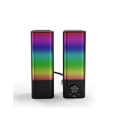 China Flashing LED Light Led Home Subwoofer Table Computer Light Instant Mini Super Bass Car Portable RGB Sound Speaker Aux. colorful border for sale