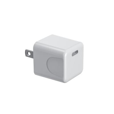 China With US/UK/EU Plug Wholesale Price 100-240V PD20W Fast Charging For Iphone13 pro for sale