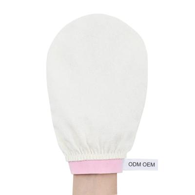 China EXFOLIATING 100% Raw Cocoon Silk Exfoliating Gloves Body Scrub Glove Tan Removal Mitt Fake Tan Remover Bathroom Accessories Spa for sale