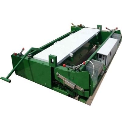 China Straight Road Paving Rubber Layer Paver Laying Machine For School Rubber Layer for sale