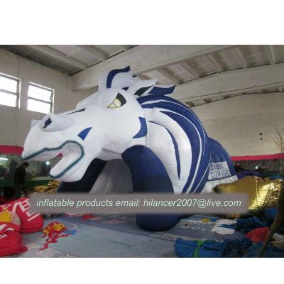 China Outdoor decoration giant inflatable tunnel and inflatable green red logo football helmet for sale