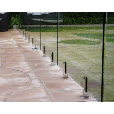 China Simple Design Modern Minimalist Clear Glass Flameless Pins Style Glass Balustrade For Swimming Pool for sale