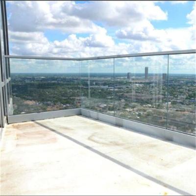 China CBMmart Modern U Channel Railing Glass Base Shoes Aluminum Deck Railing Install With Led Light for sale