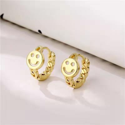 China Other Women's Jewelry Metal Exquisite Small Diamond Stud Earrings Plaid Gold Plated Earrings for sale