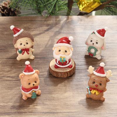 China Zakka Mini Santa Claus Resin Decorations Creative Christmas Resin Small Gift Elk Decorations Animal Ornament for sale