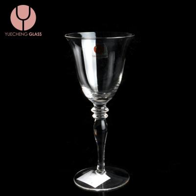 China Viable Unique Design Goblet Wine Glass Handmade Clear Decorative Mug for sale