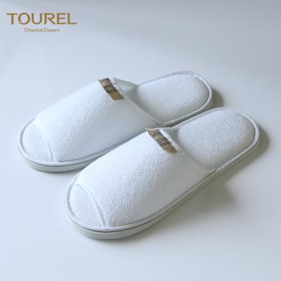 China Five Star Hotel Indoor Slippers White Open Toe With Label Logo for sale