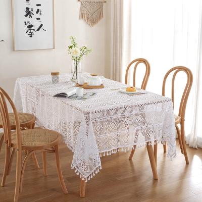 China Dustproof warm style table lace hollow tassel fitted picnic rural knitting blanket for table for sale