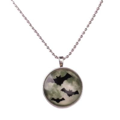 China Wholesale New Vintage Halloween Jewelry Bat Vampire Pendant Luminous Silver Round Pearl Chain Fashion Necklace for sale