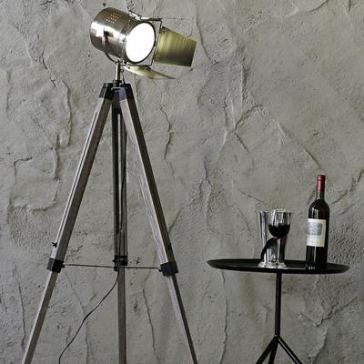 China Decorativel Lighting Nordic Industrial Wind Studio Spotlight Personalized Creative Decoration Tripod Floor Lamp for sale