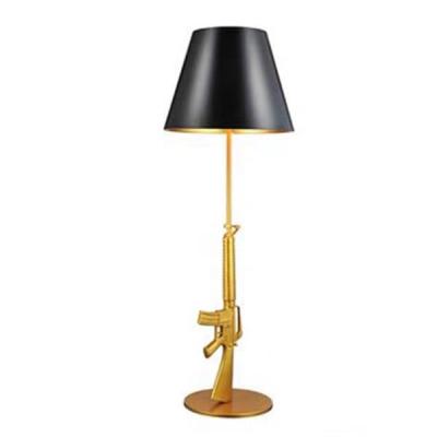 China Decorativel Lighting Nordic Postmodern Simple Designer AK47 Gun Creative Floor Lights Living Room Post Modern Light Luxury Fancy Floor Lamp for sale