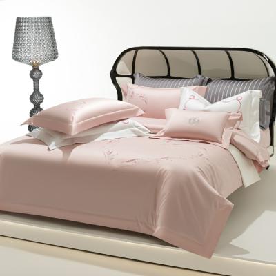 China Folded 2023 High Quality Luxury  Bedding Sets Pink Bed Sheet Set  100  Pieces Long-staple Cotton Bedding set for sale