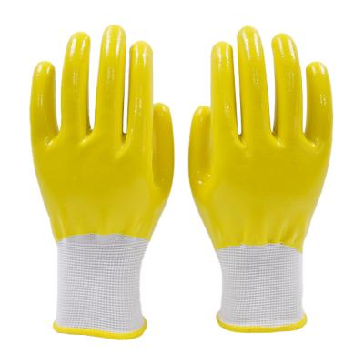 China 15 Gauge 70g Oil-Resistant Nitrile Work Gloves Waterproof Protective Polyester Gloves for sale