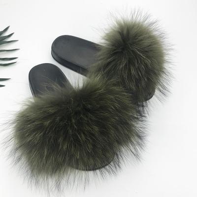 China New Design Customization Stock Factory Four Seasons Raccoon Fur Furry Home Furry Women Sweat-absorbent Shoes Real Slippers For Purchasing for sale