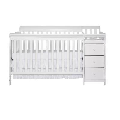 China Durable+adjustable+Mobile multifunctional solid wood baby crib with changing table for sale