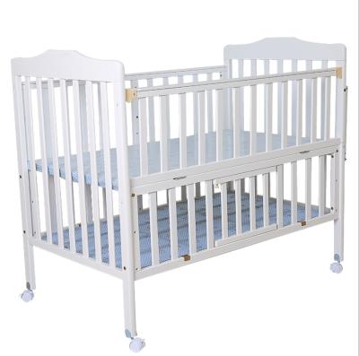 China New Design Hot Selling Durable+Adjustable+Mobile Crib Foldable Wooden Crib Baby Crib Bed for sale