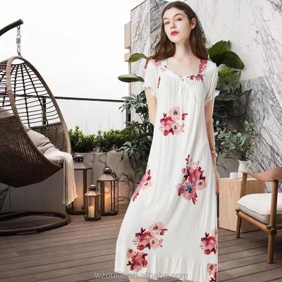 China QUICK DRY Elegant Style Home Dress For Lady For Spring Summer Autumn Short Sleeve Printed Square Neck Nightgown for sale