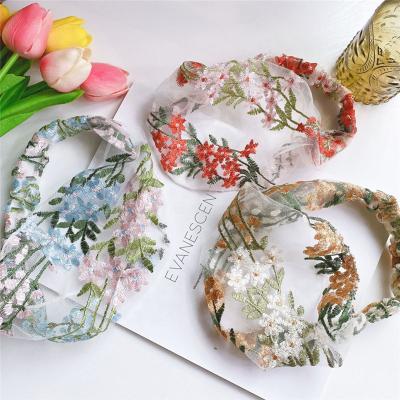 China New Design Flower Embroidery Hair Band Hair Band Contracted Sweet French Romance Hair Band For Female for sale