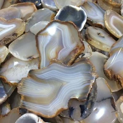 China China Wholesale Natural Irregular Shaped Agate Stone Polished Rough Agate Slices for sale