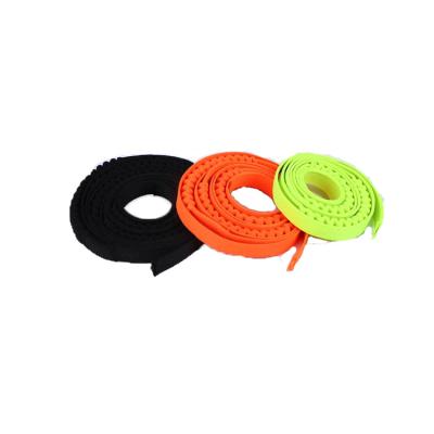 China Retractable Folding Elastic Nylon Polyester Webbing Bungee Pad Seat Belt Pet Rope For Dog Leash for sale