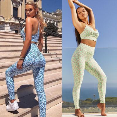 China Antibacterial Women High Waisted Quick Dry Workout Wear Clothes Yoga Pants Gaiters And Tops Print Yoga Suit for sale