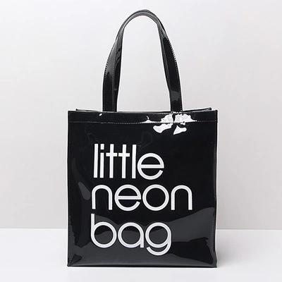 China Custom Logo PVC Handbag Waterproof Transparent Fashion Neon Tote Bag For Girls Freeze Shell Bag for sale