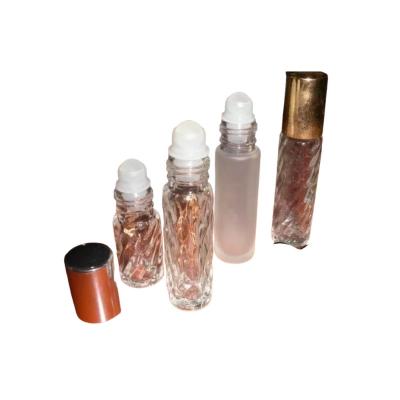 Cina 1 Inch 0.05mm Roll on Perfume bottles with Holder For Cosmetic Packaging in vendita