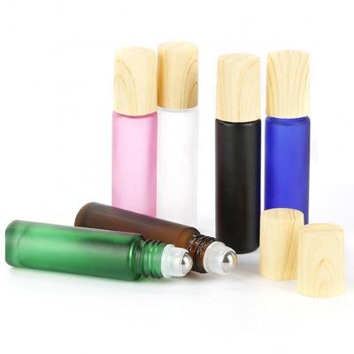 China Mini Colored Glass Rol Roll auf Parfümflaschen für ätherische Öle zu verkaufen