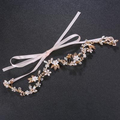 China Luxury Sweet Metal Wedding Accessories Flower And Leaves Wedding Hair Vines Crystal Headbands Headpiece For Girls for sale