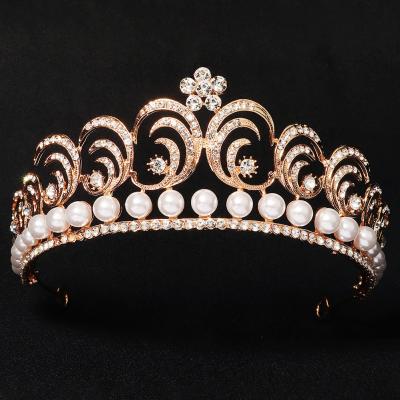 China Vintage Art Hot Sale Retro Royal Wedding Pearl Flower Tiara Jewelry Bride Princess Hair Crown Custom Headpiece For Girls for sale